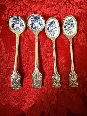 Vintage Blue Floral Spoon Set 4 Silver Tone Enamel Tea Demitasse Spoons